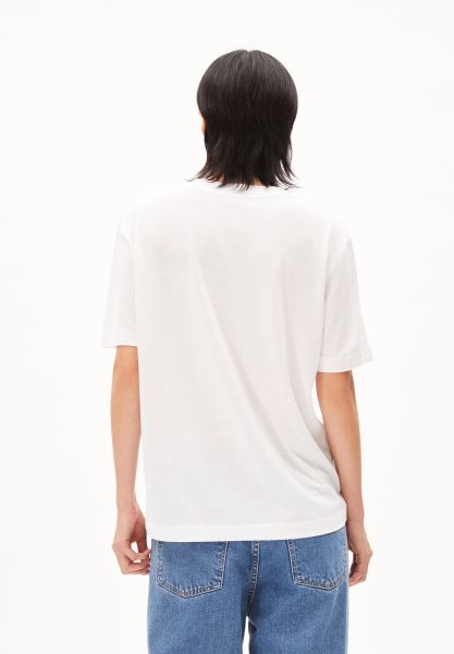 T-Shirts & Longsleeves Tarjaa Iconic T-Shirt Loose Fit Made Of Tencel™ Lyocell Mix Women Used White Armedangels